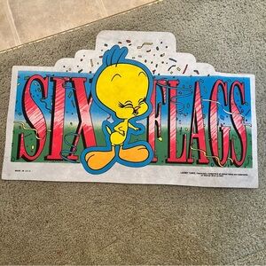 Tweety Bird Looney Tunes VINTAGE 1993 Felt Pennant No Stick Rare